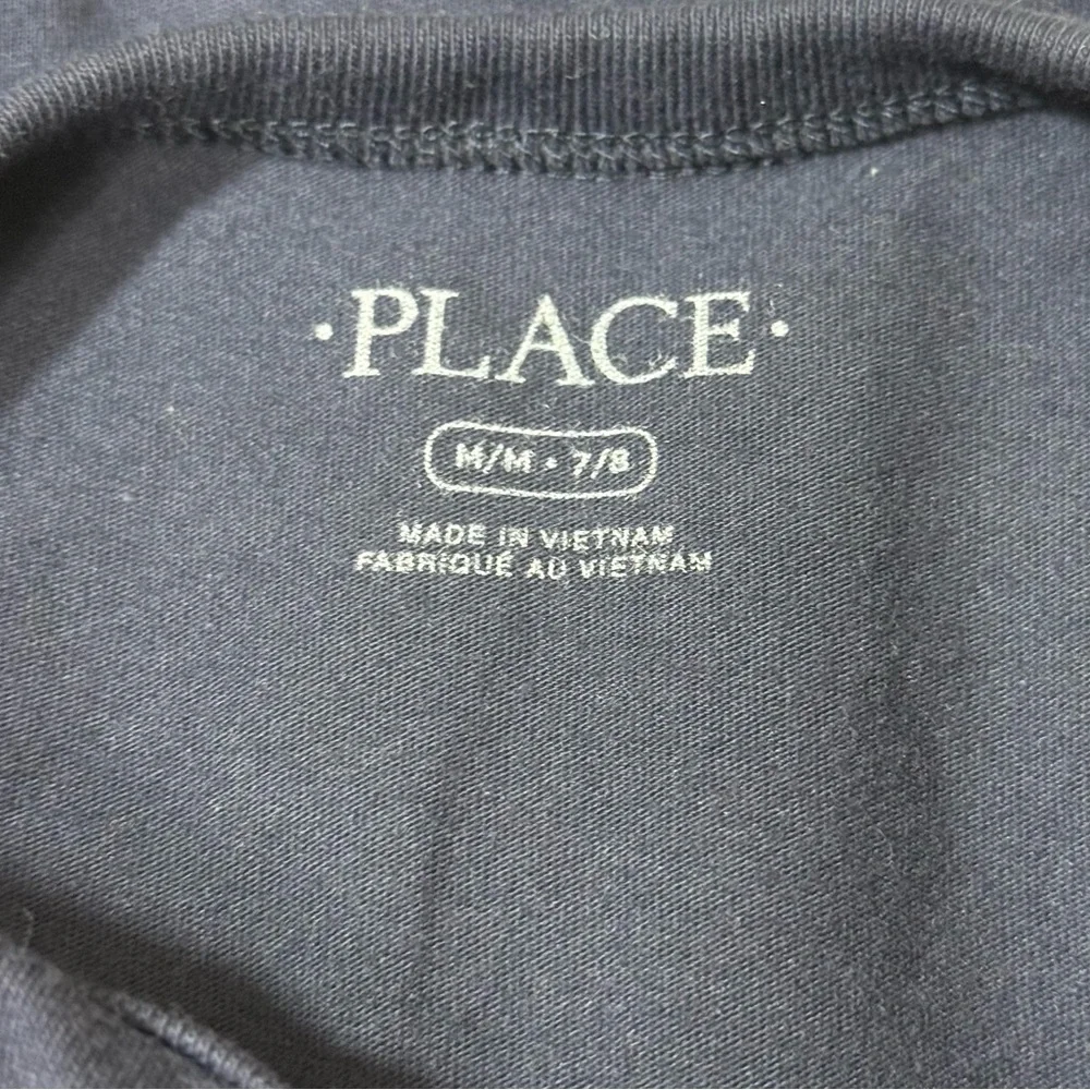 The Children’s Place Holiday Graphic Long Sleeve Shirt - Youth Size M (7/8)